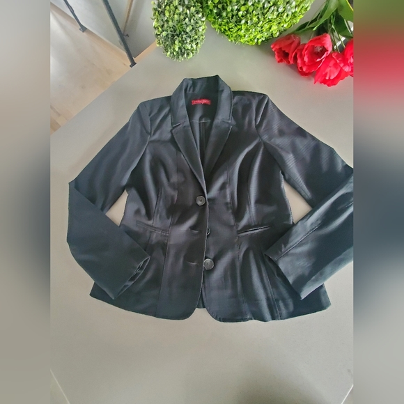 SAN FRANCISCO Impeccable ensemble de 2 morceaux coordonnés incluant blazer+ jupe - Picture 2 of 12